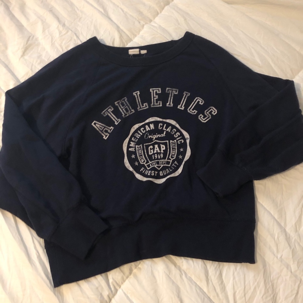 Gap crew neck